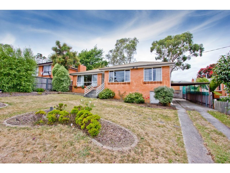 27 Outram Street, West Launceston TAS 7250