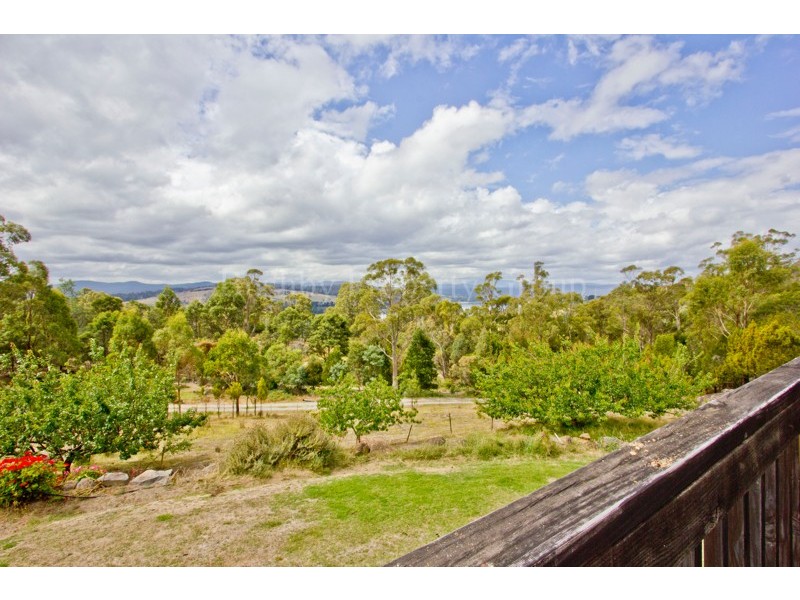 9 Bradys Lookout Road, Rosevears TAS 7277