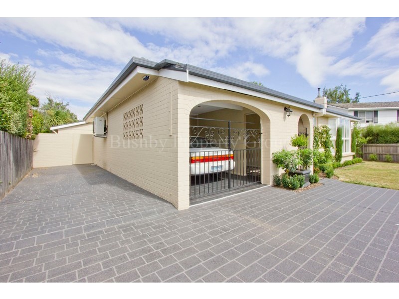 4 Hilton Place, Norwood TAS 7250