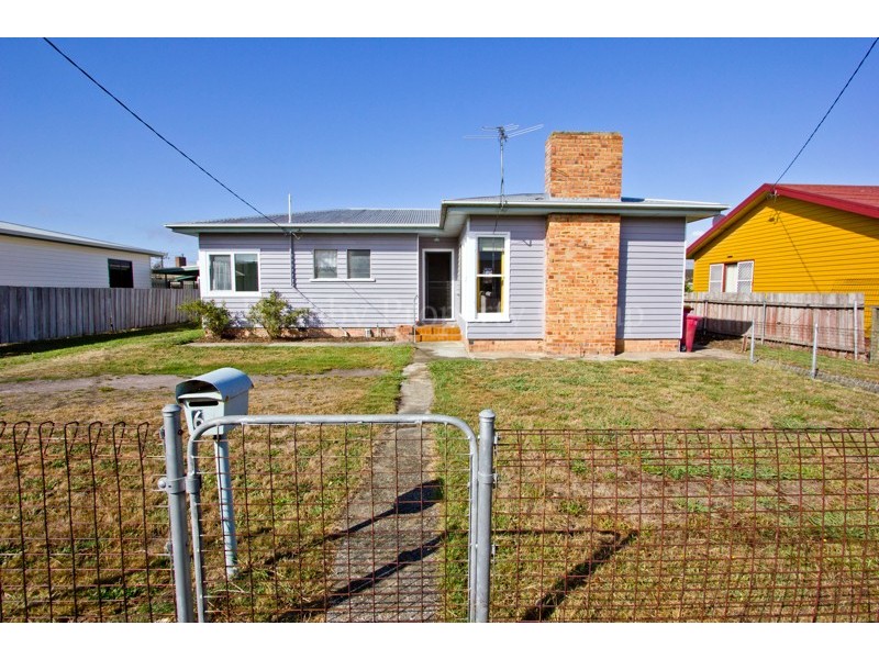 6 Trueman Crescent, Mowbray TAS 7248