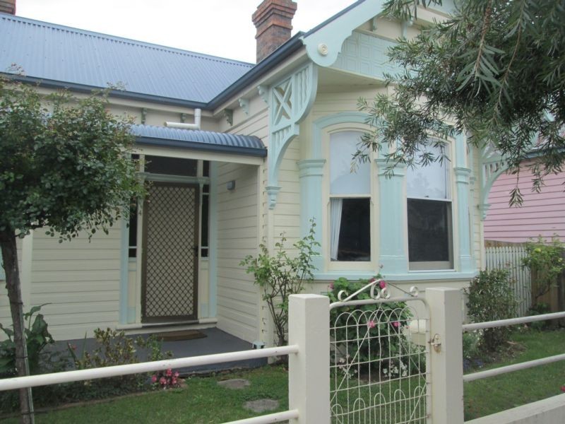4 Taylor Street, Invermay TAS 7248