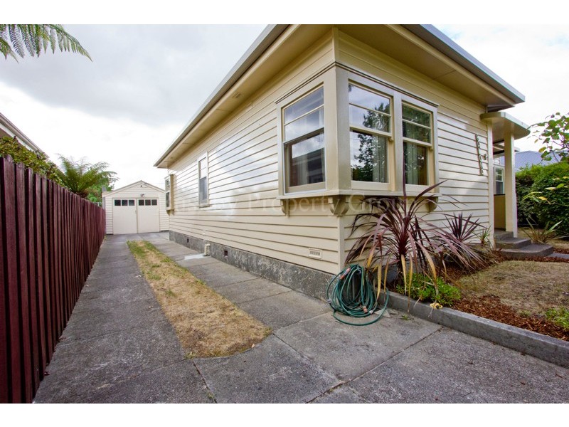 6 Birdwood Street, Mowbray TAS 7248