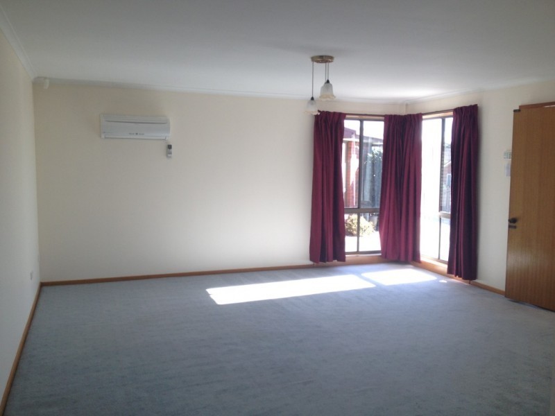 2/10 Rennie Court, Norwood TAS 7250