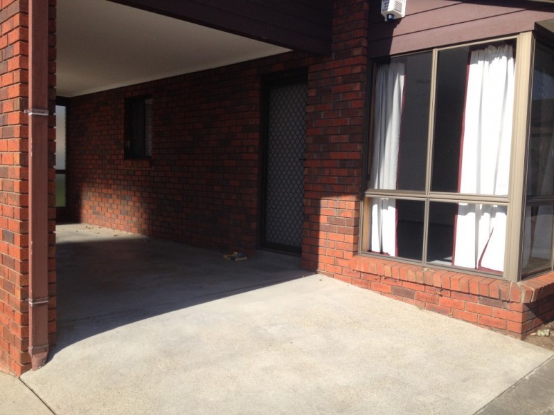 2/10 Rennie Court, Norwood TAS 7250