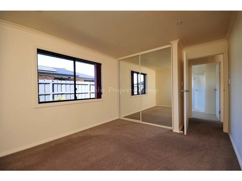 1/6 Alison Court, Westbury TAS 7303