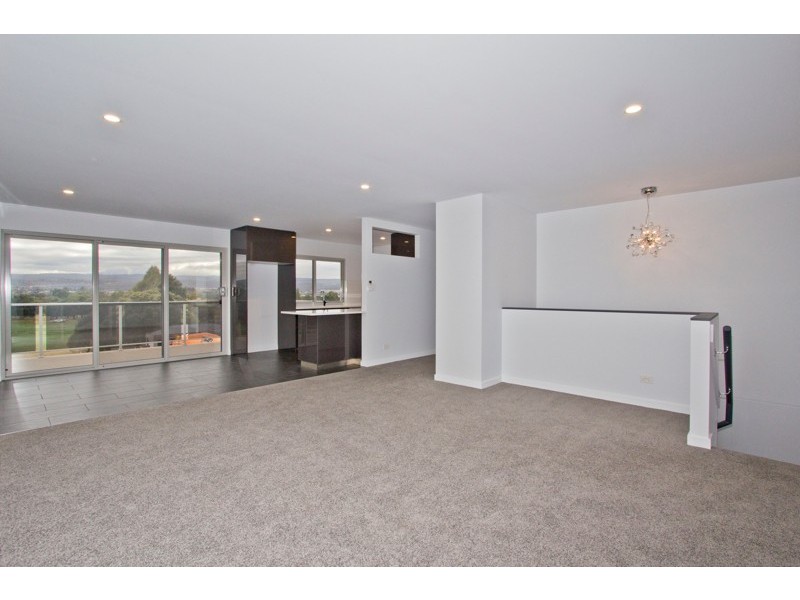 1/3 Greenway Close, Riverside TAS 7250