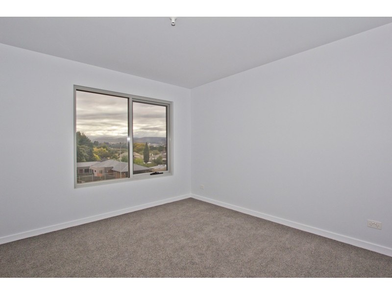1/3 Greenway Close, Riverside TAS 7250