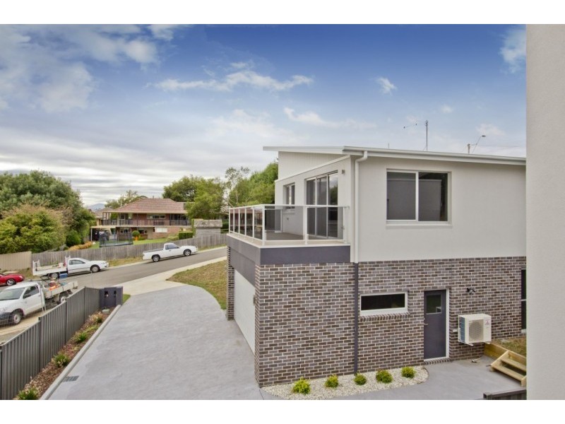 1/3 Greenway Close, Riverside TAS 7250