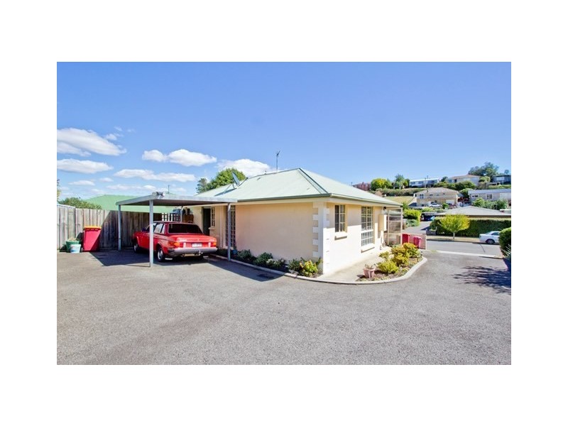 1/46 Parklands Parade, Newnham TAS 7248