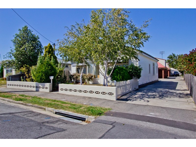 1/10 Winston Street, Mowbray TAS 7248