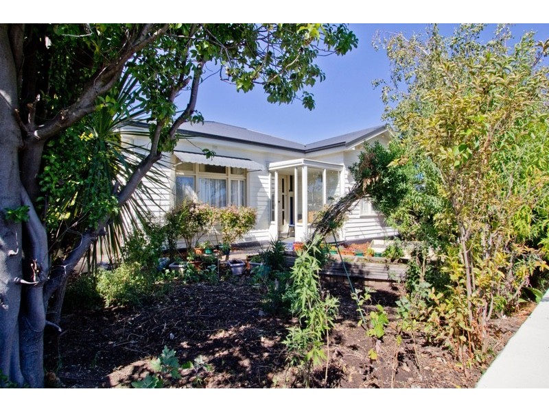 1/10 Winston Street, Mowbray TAS 7248