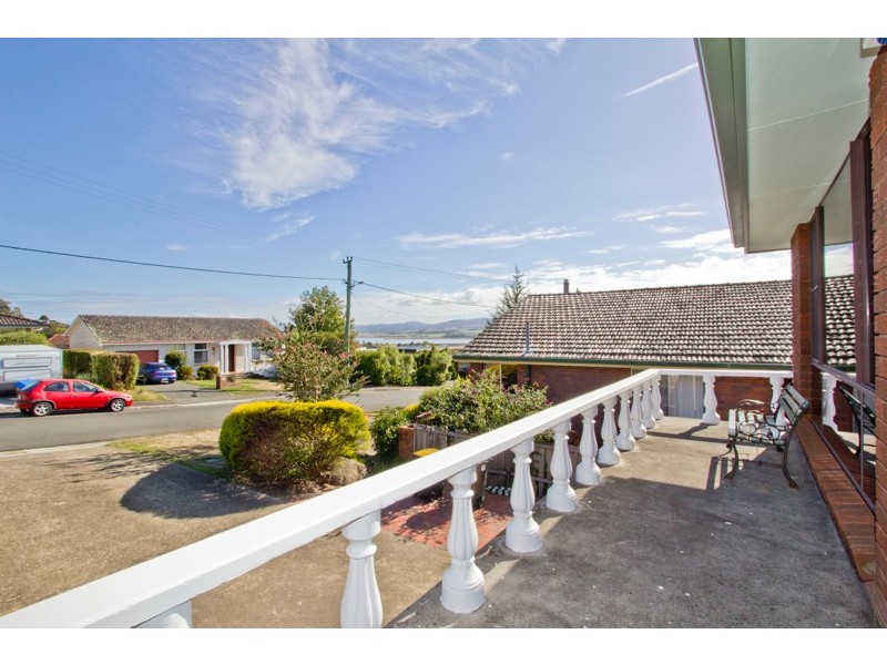 25 Andrea Place, Riverside TAS 7250