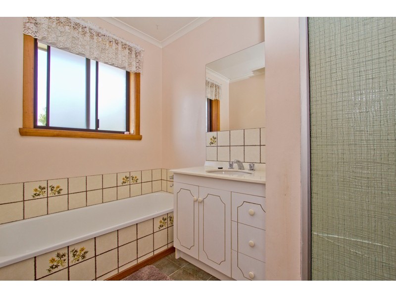 25 Andrea Place, Riverside TAS 7250
