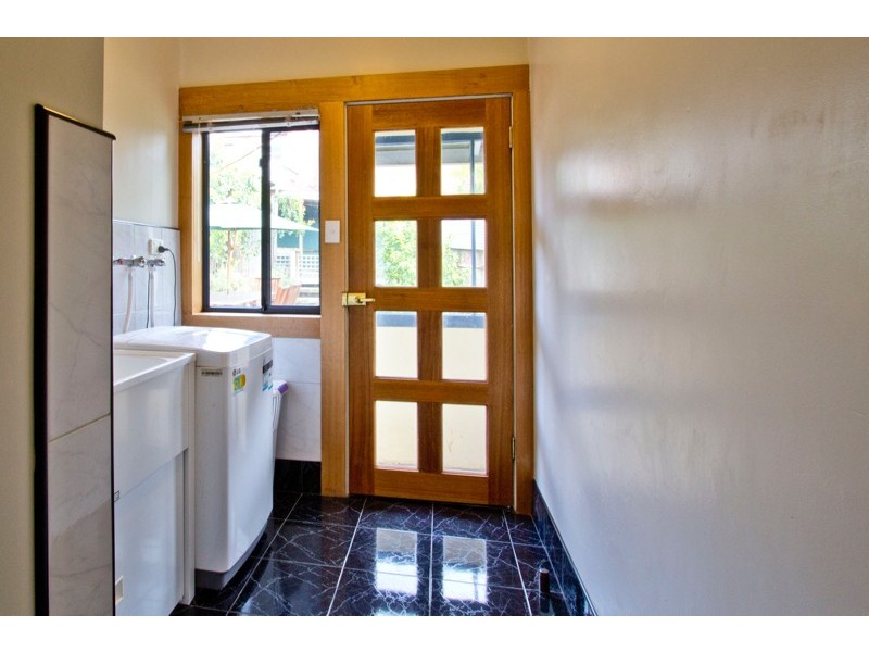 6 Quarry Road, West Launceston TAS 7250