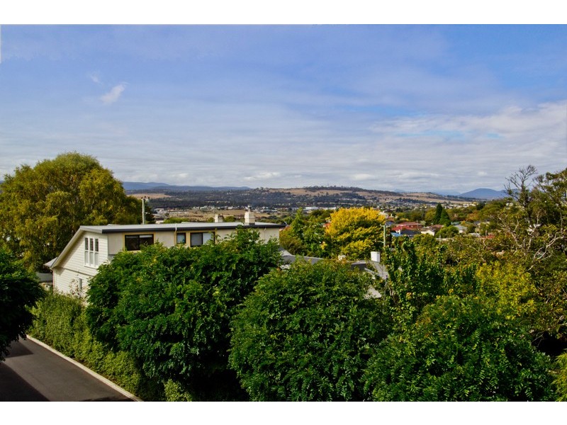 5a Clementina Street, Newstead TAS 7250