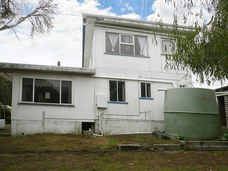 2 Walden Street, Weymouth TAS 7252