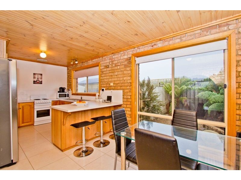 6 Blackwood Drive, Perth TAS 7300