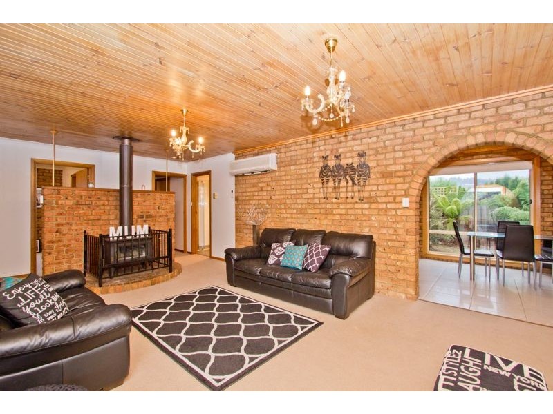 6 Blackwood Drive, Perth TAS 7300