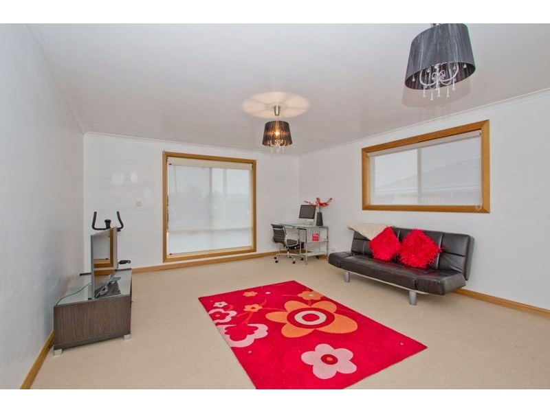 6 Blackwood Drive, Perth TAS 7300