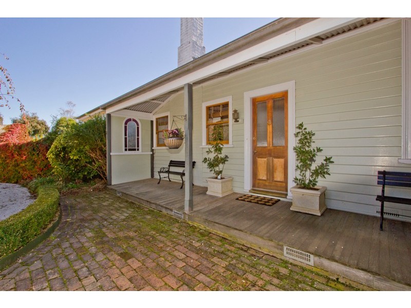 17 Cressy Road, Longford TAS 7301