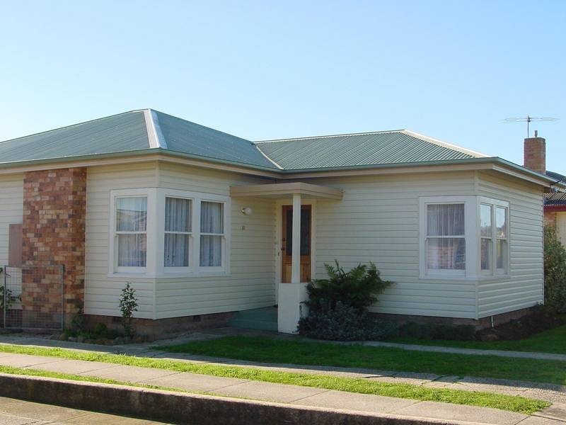 15 Tudor AVENUE, Newstead TAS 7250