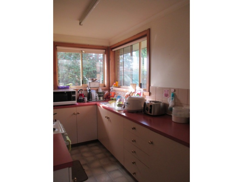 2/2 Roger Retreat, Newnham TAS 7248