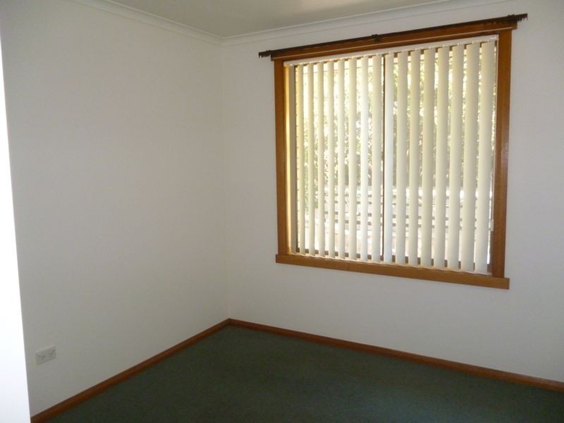 6/35-37 Snow Street, Newnham TAS 7248