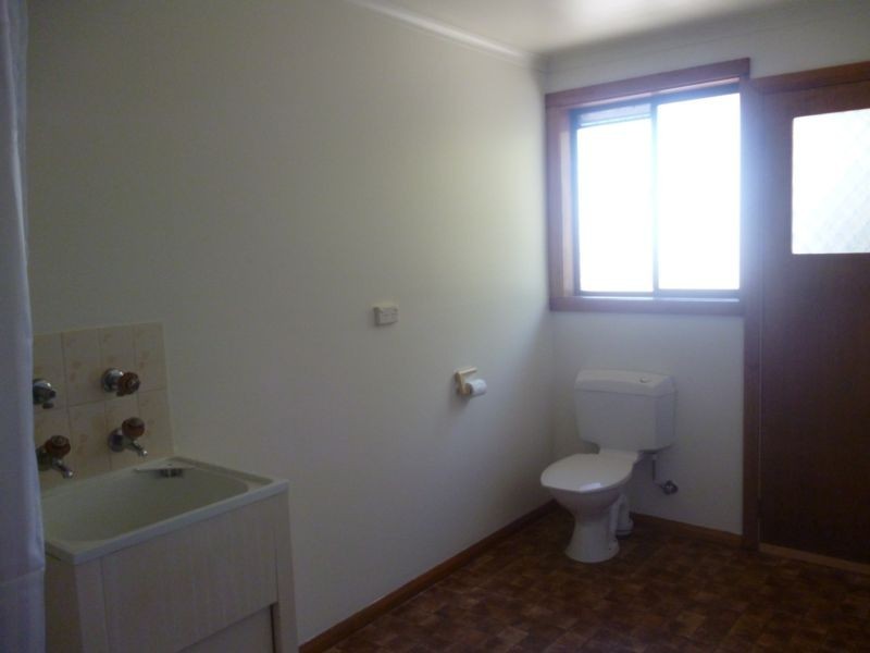 6/35-37 Snow Street, Newnham TAS 7248