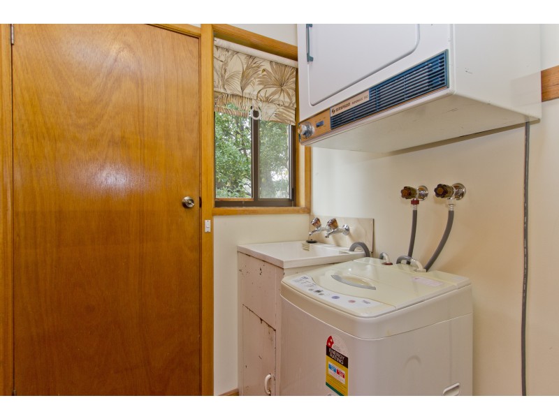 2/23 Button Street, Mowbray TAS 7248