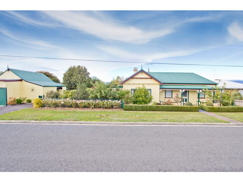 44 Winter Street, Deloraine TAS 7304
