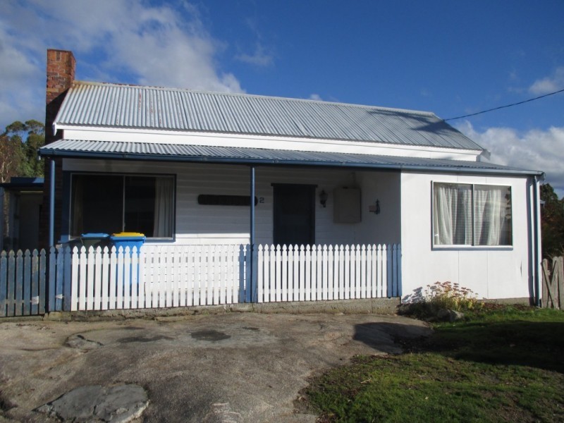 2 Charles Street, Branxholm TAS 7261