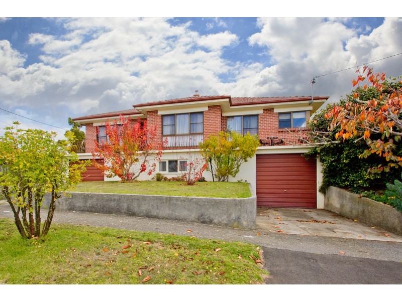 18 Denman Road, Trevallyn TAS 7250