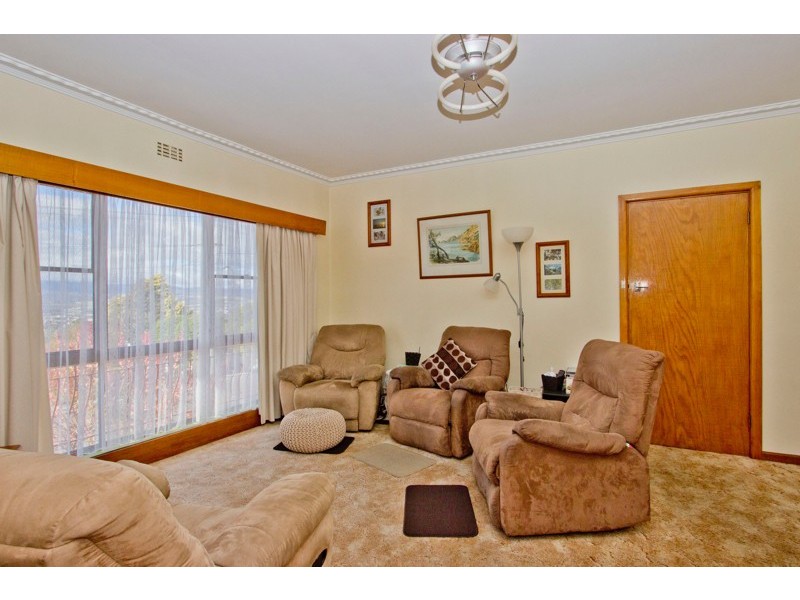 18 Denman Road, Trevallyn TAS 7250