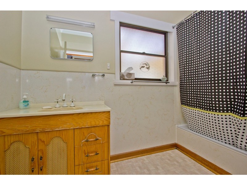 18 Denman Road, Trevallyn TAS 7250