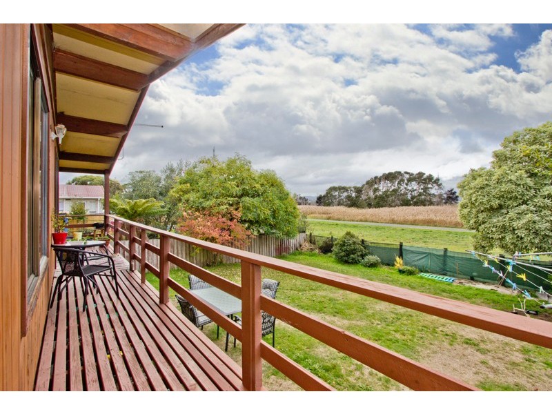 11 Valley Street, Trevallyn TAS 7250
