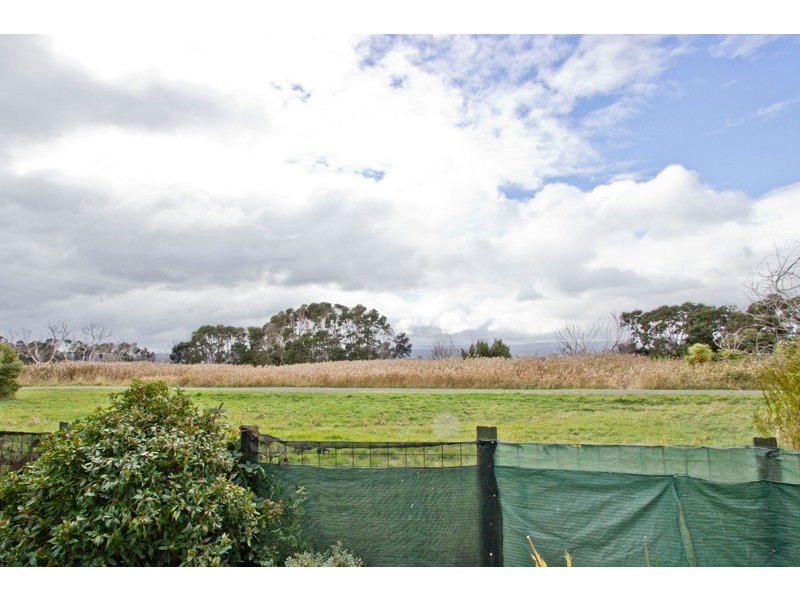 11 Valley Street, Trevallyn TAS 7250