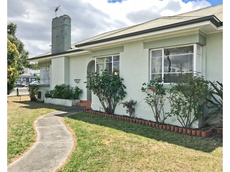 1 Birch Avenue, Newstead TAS 7250