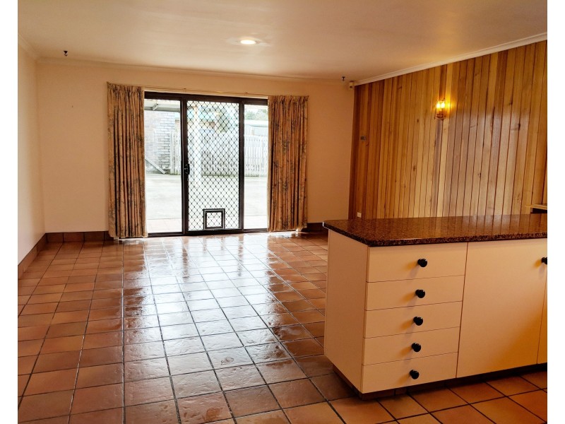 2 Patricia Place, Newnham TAS 7248