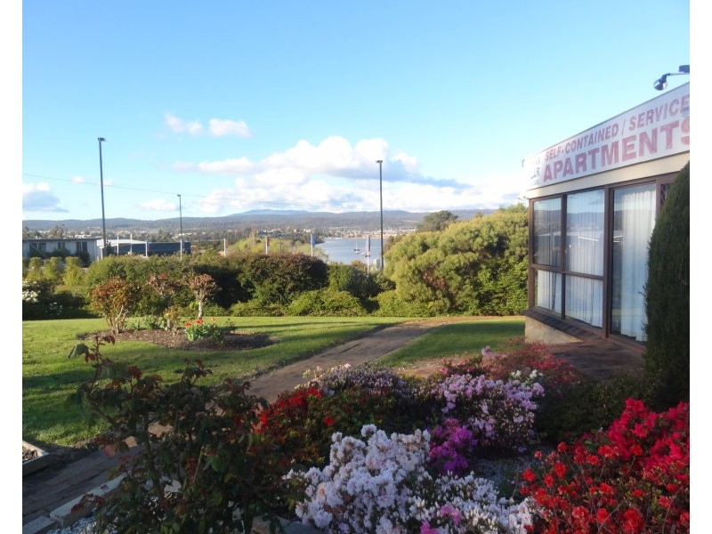 2/23-27 Eloura Street, Riverside TAS 7250