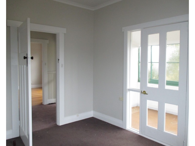 5354 Bass Highway, Deloraine TAS 7304