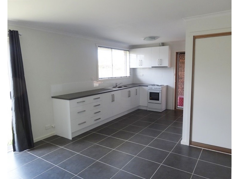 2/13 Foch Street, Mowbray TAS 7248