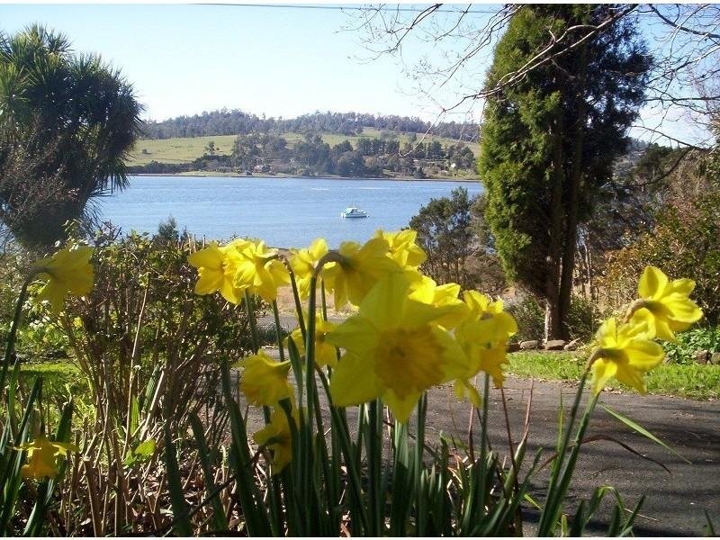 267 Rosevears Drive, Rosevears TAS 7277