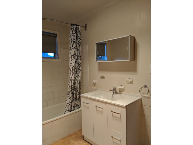 1/15-17 Hilton Place, Norwood TAS 7250