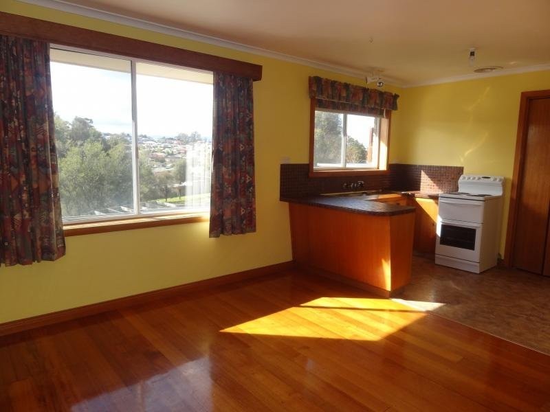 9 Erika Court, Summerhill TAS 7250