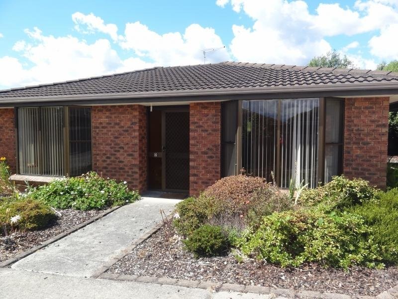 2/14 Commodore Drive, Newnham TAS 7248