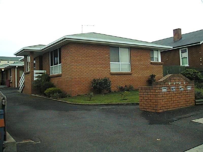 1/21 Walkers Avenue, Newnham TAS 7248