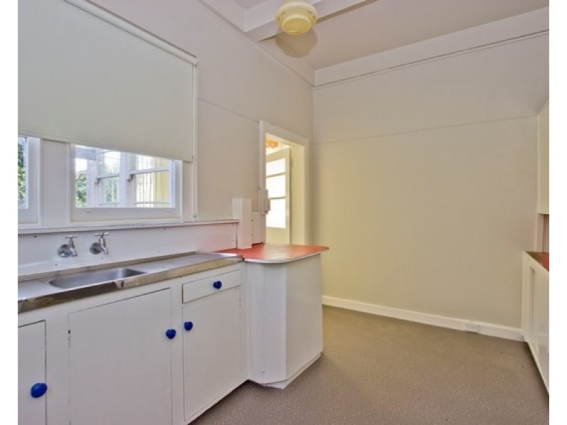 2/5 Trevallyn Road, Trevallyn TAS 7250