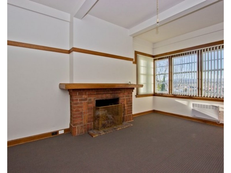 2/5 Trevallyn Road, Trevallyn TAS 7250