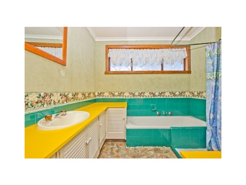 1 Kertch Road, St Leonards TAS 7250