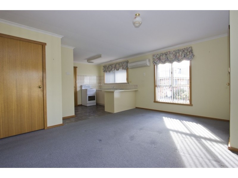 4/8 Jardine Crescent, Prospect Vale TAS 7250